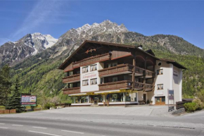 Отель Appartementhaus Längenfeld  Ленгенфельд